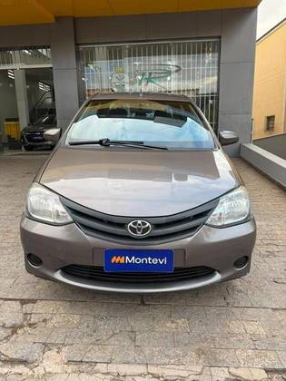 TOYOTA ETIOS 1.5 X SEDAN 16V FLEX 4P MANUAL TOYOTA ETIOS 1.5 X SEDAN 16V FLEX 4P MANUAL